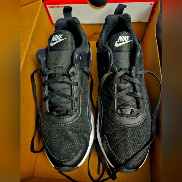 Women's Nike Ryz 365 2 - Picture 6 of 15